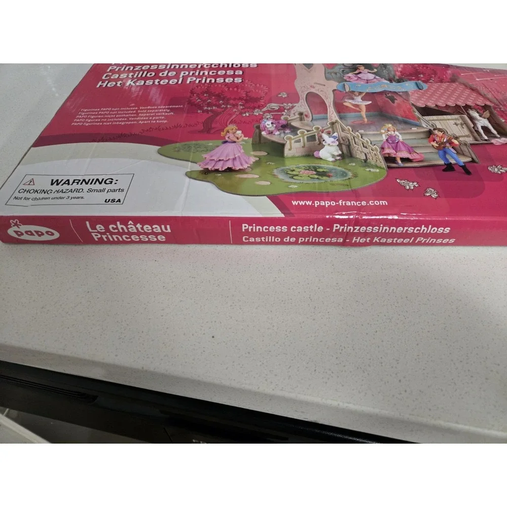 Papo Princess Castle Paper Doll Playset 53 Pieces Fantasy 3+ Ages